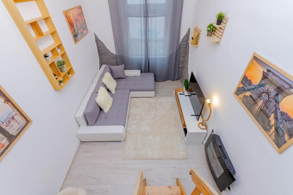 Bliss By Newave Budapest